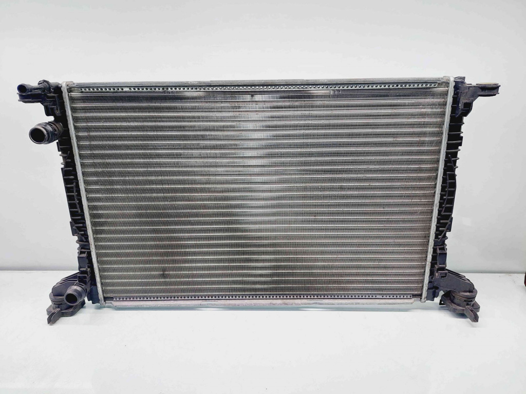 Radiator apa Audi A4 (8W2, B9) [Fabr 2015-2023] OEM 2.0 TDI DETA 140KW / 190CP 2.0 TDI DETA 140KW / 190CP
