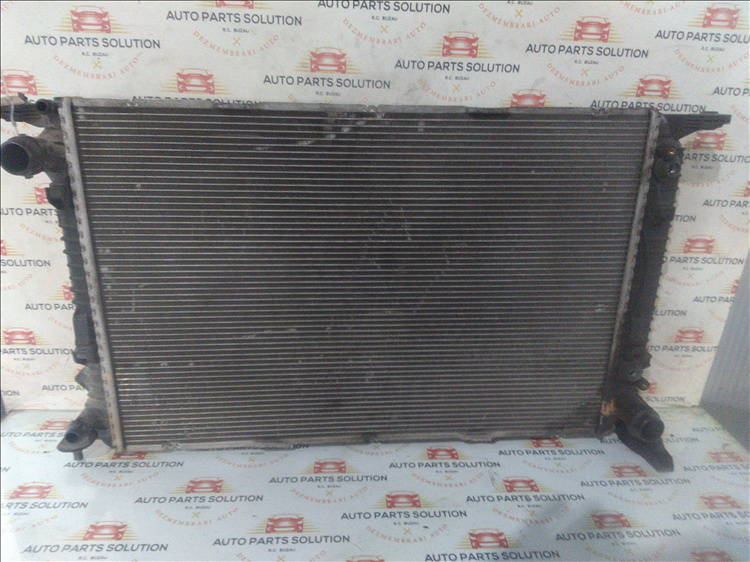 Radiator apa AUDI A4 B8 2.7TDI an fabr.2011