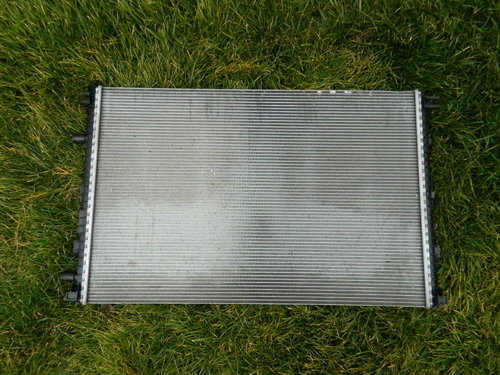 Radiator apa Audi A6 A7 A8 Q7 Q8, Volkswagen Touareg CR  an 2015-2022 cod 4M0145804T
