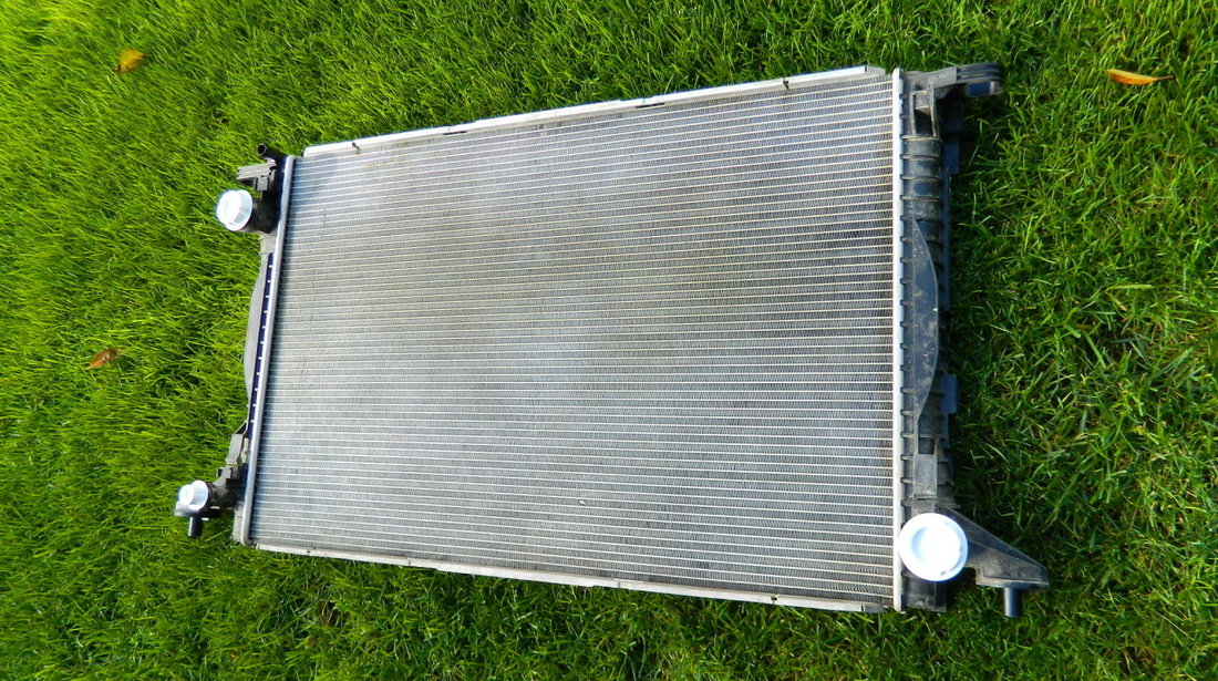 Radiator apa Audi Q5,Q7,Q8 VW Touareg 2015-2022 cod 8W0121251 AB