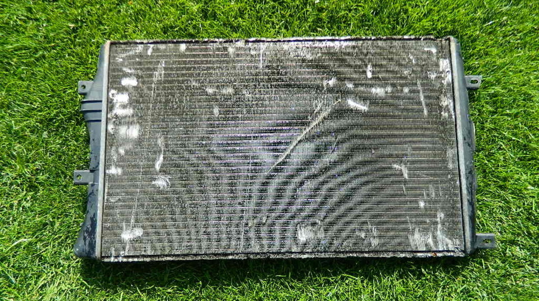 Radiator apa Audi,Seat,Skoda,VW  cod 1K0121253AA
