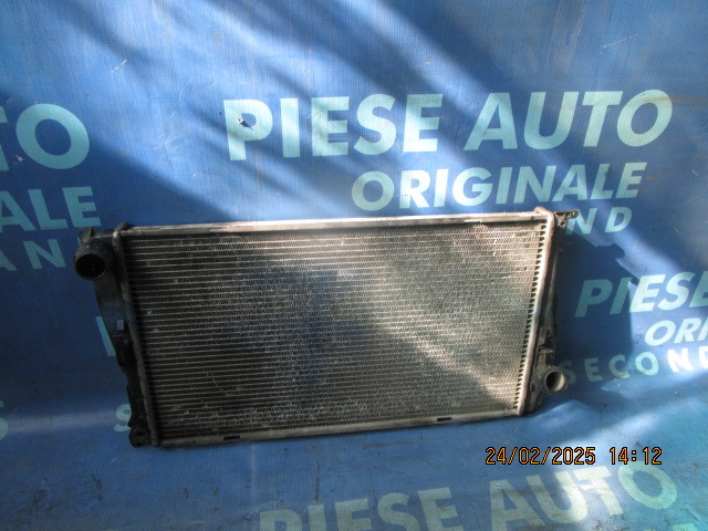 Radiator apa BMW E90 320d 2.0d N47D20A 2008;  7810239