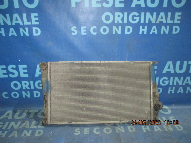 Radiator apa BMW E90 330d 3.0d M57D30; 11074810