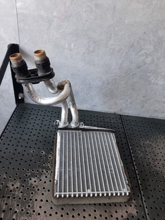 Radiator apa bord audi a3 8p vw golf 5 1k0819031b