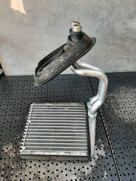 Radiator apa bord audi a3 8p vw passat b6 golf 5 1k0819031b