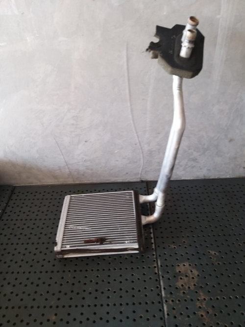 Radiator apa bord ford fiesta 6 cb1 ccn