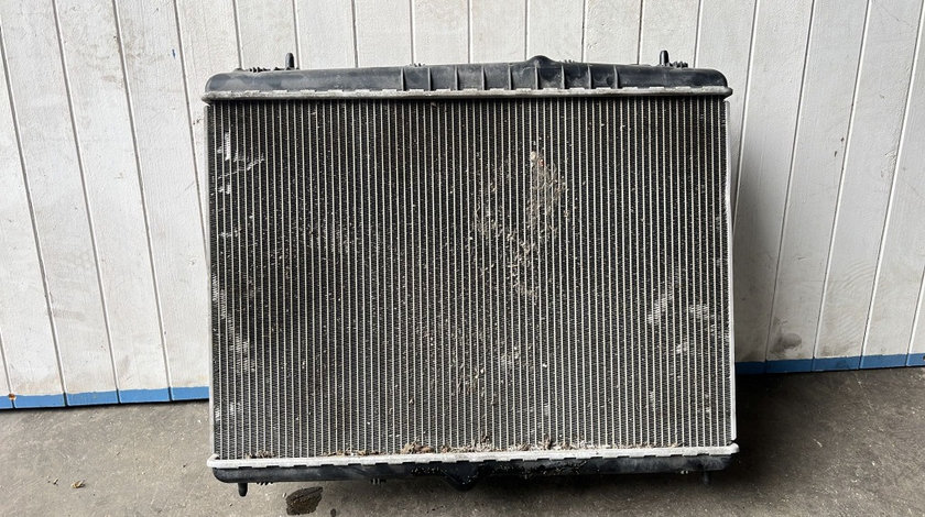 Radiator apa Citroen C5 2.0 HDI, an de fabricatie 2016 cod 9687359980