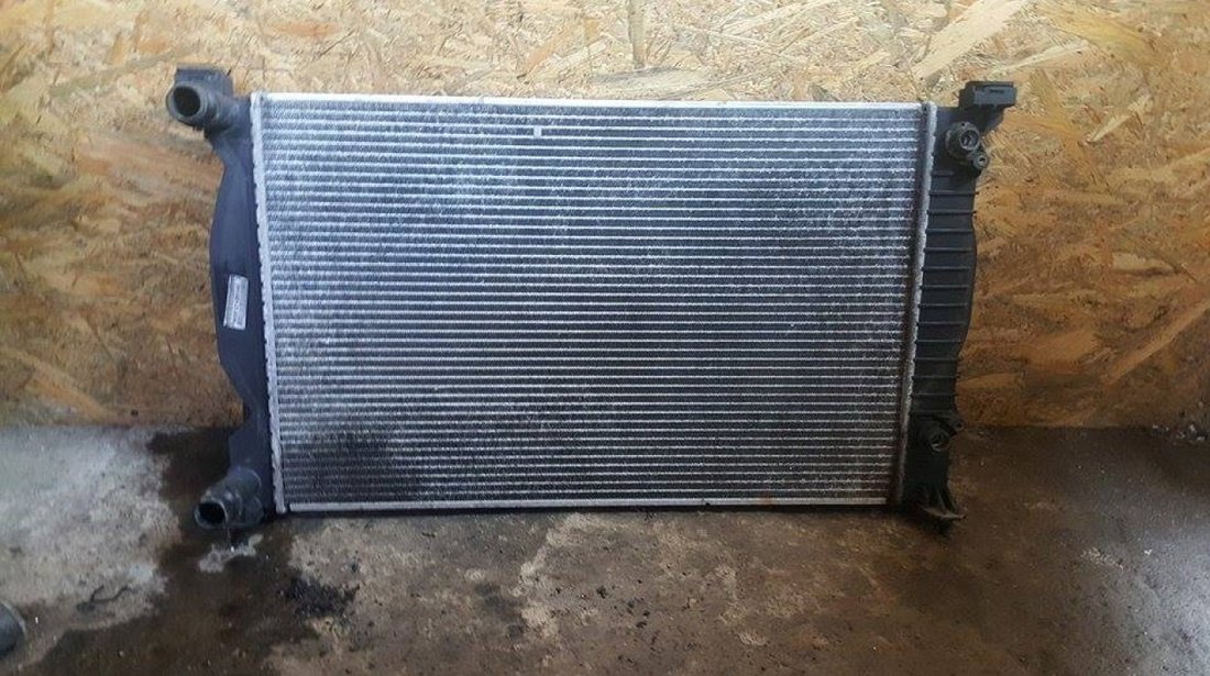 Radiator apa cod 8e0121251ae pentru cutie automata audi a4 b7 2.0 tdi