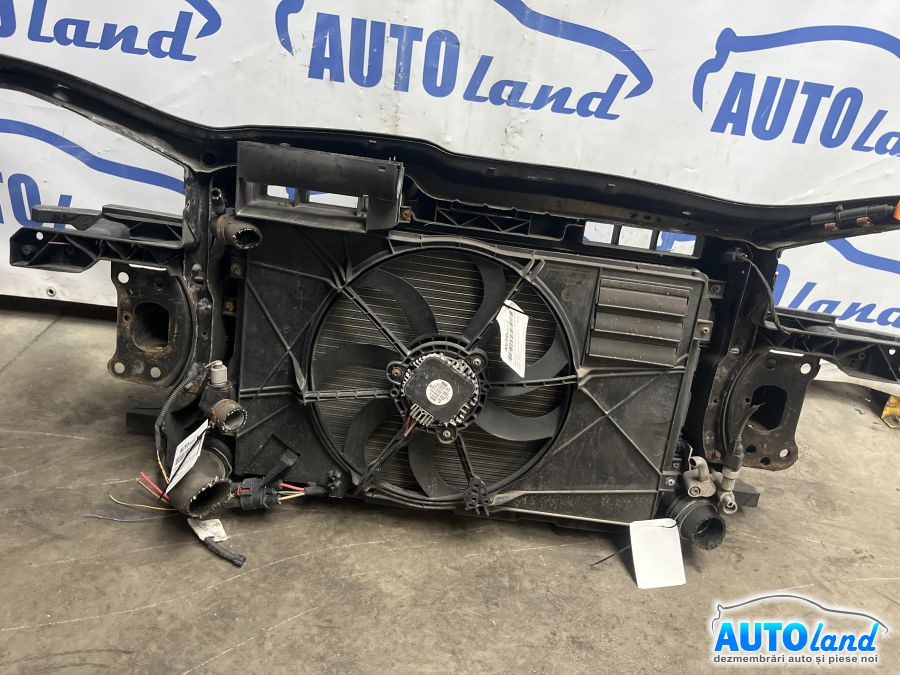 Radiator Apa Cu Intrarile pe Aceeasi Parte 1.9 TDI Volkswagen GOLF V 1K1 2003