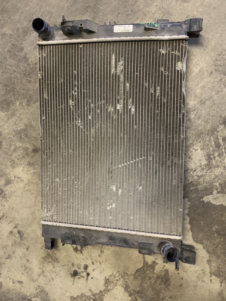Radiator apa Dacia Duster - Motorina 2013, CU PRINDERE RUPTĂ / 214100078R