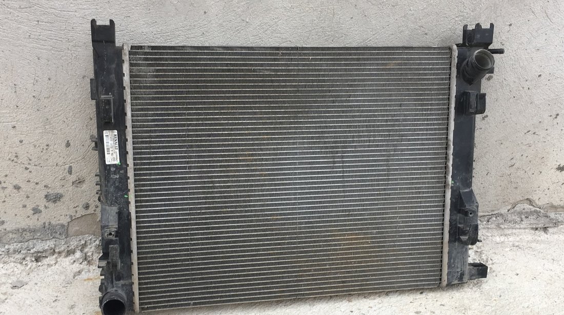 radiator apa dacia duster