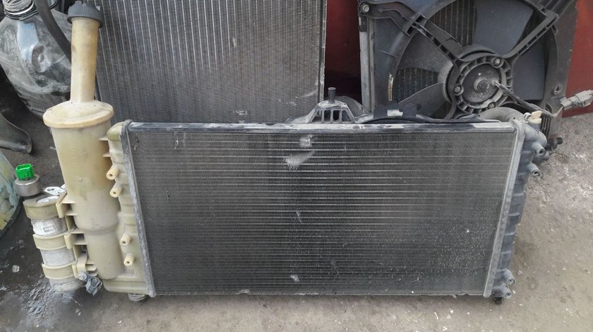 Radiator apa fiat punto an 2001 motor 1.2 benzina