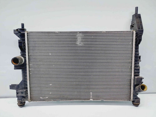 Radiator apa Ford Focus 3 Hatchback [Fabr 2011-2015] CV61-8805-CV 1.0 Benz M2DA