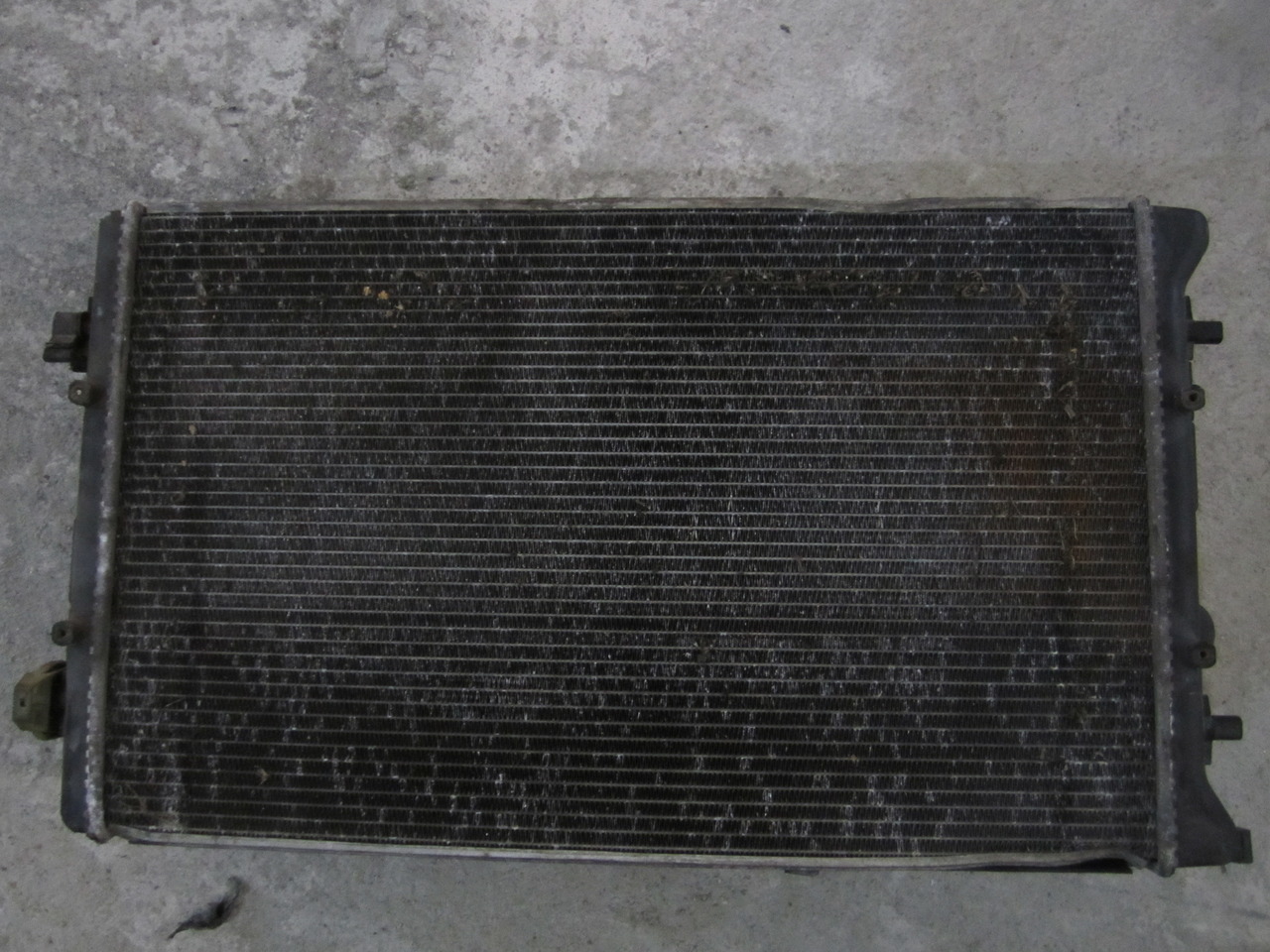 radiator apa golf IV 1.6