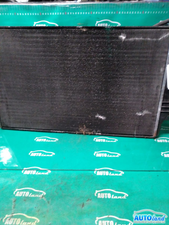Radiator Apa Intrari Aceeasi Parte Volkswagen GOLF V PLUS 5M1 2005