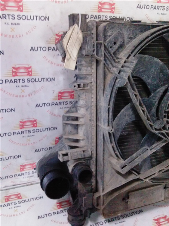 Radiator apa LAND ROVER FREELANDER 2 2.2 D an fabr. 2009