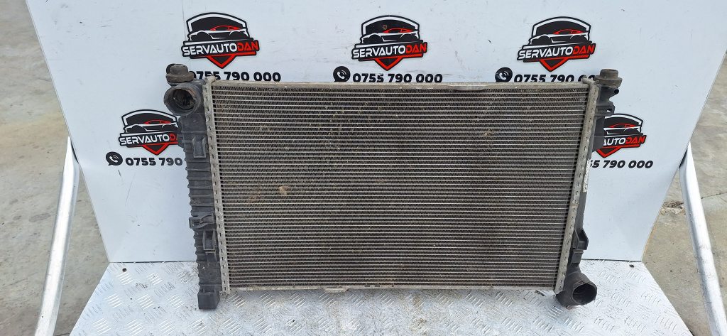 Radiator apa Mercedes-Benz C-Class (2001-2007) [W203] 2.2 Motorina 2002, A2035000603