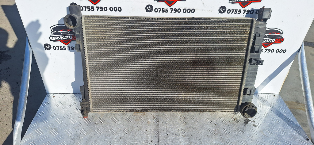 Radiator apa Mercedes-Benz C-Class (2001-2007) [W203] 2.2 Motorina 2001, A2035001103