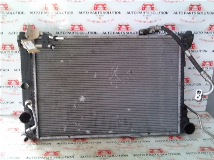 Radiator apa MERCEDES-BENZ CLS350 3.0 d an fabr. 2013