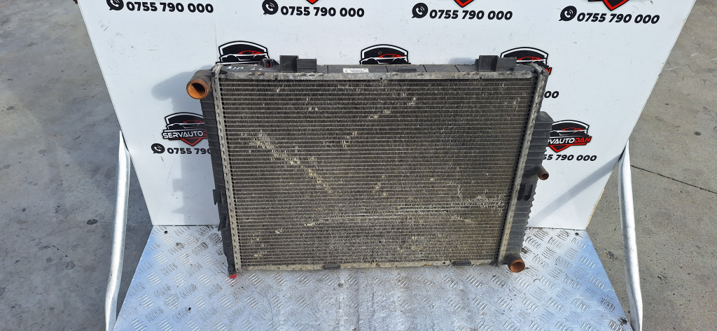 Radiator apa Mercedes-Benz E-Class (1995-2002) [W210] 2.2 Motorina 2000, A2105005803