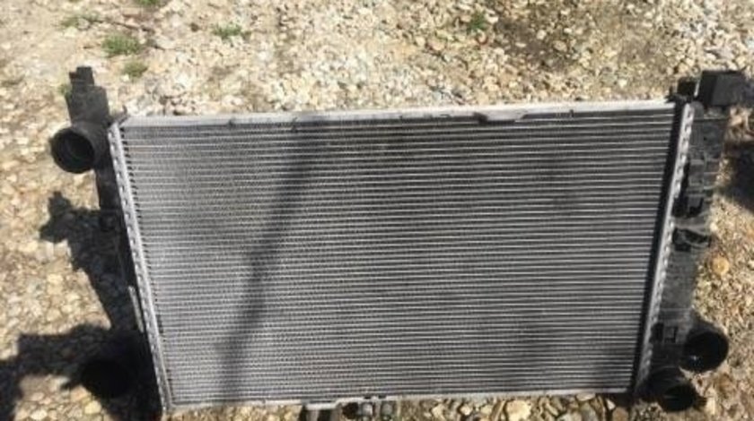 Radiator apa Mercedes C class w203 2004