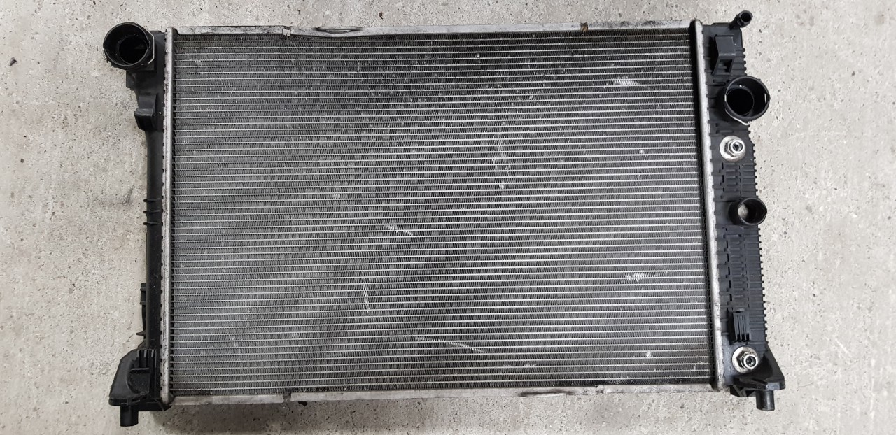 Radiator apa Mercedes C-Class W204 2.2 CDI automat 2011 2012 2013 2014