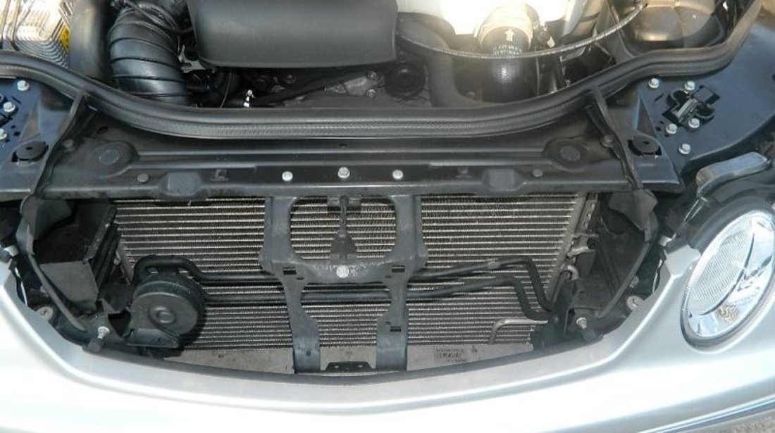 Radiator apa Mercedes E-Class W211 2.2 CDI model 2004-2009