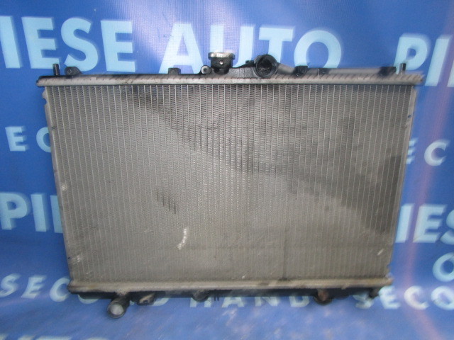 Radiator apa Mitsubishi Carisma