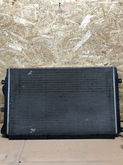 Radiator apa Octavia 1.8TSI combi 2010 (1k0121251at)