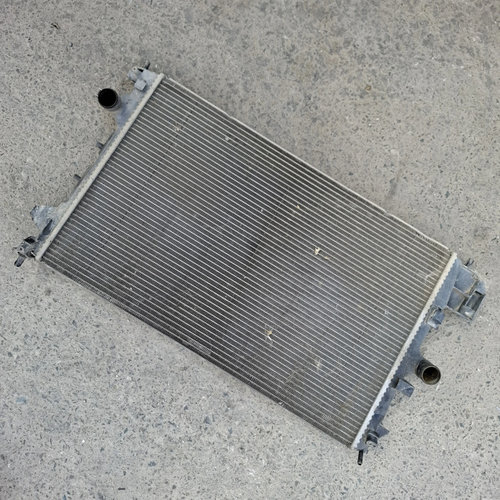 Radiator Apa Opel Vectra C 2002-2008 1.9 Cdti Motorina