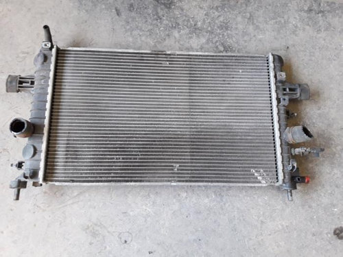 Radiator apa Opel Zafira B 1.6 B an fab. 2005 - 2012