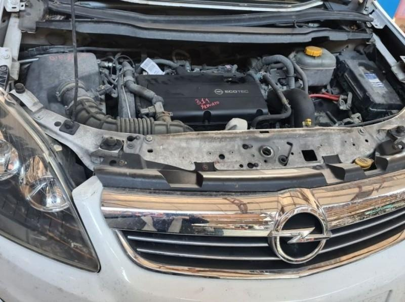Radiator apa Opel Zafira B 2005-2014 1.6i A16XNT