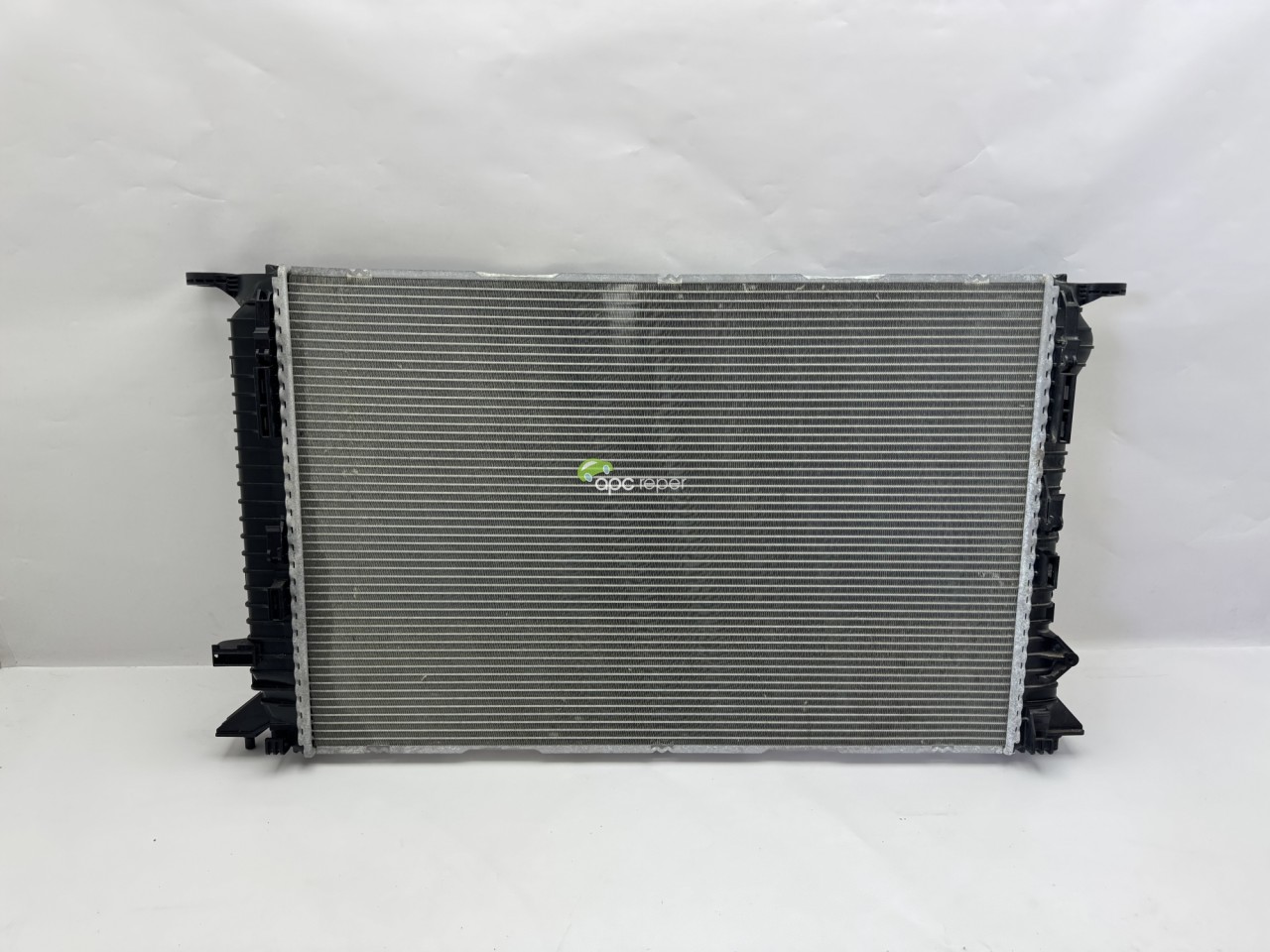 Radiator Apa Original Audi A4 B8 (8K) , A5 8T, Q5 8R - Cod: 8K0121251AJ