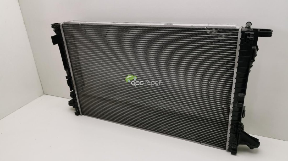 Radiator apa Original Audi A4 B9 8W / Q7 4M - Cod: 8W0121251N