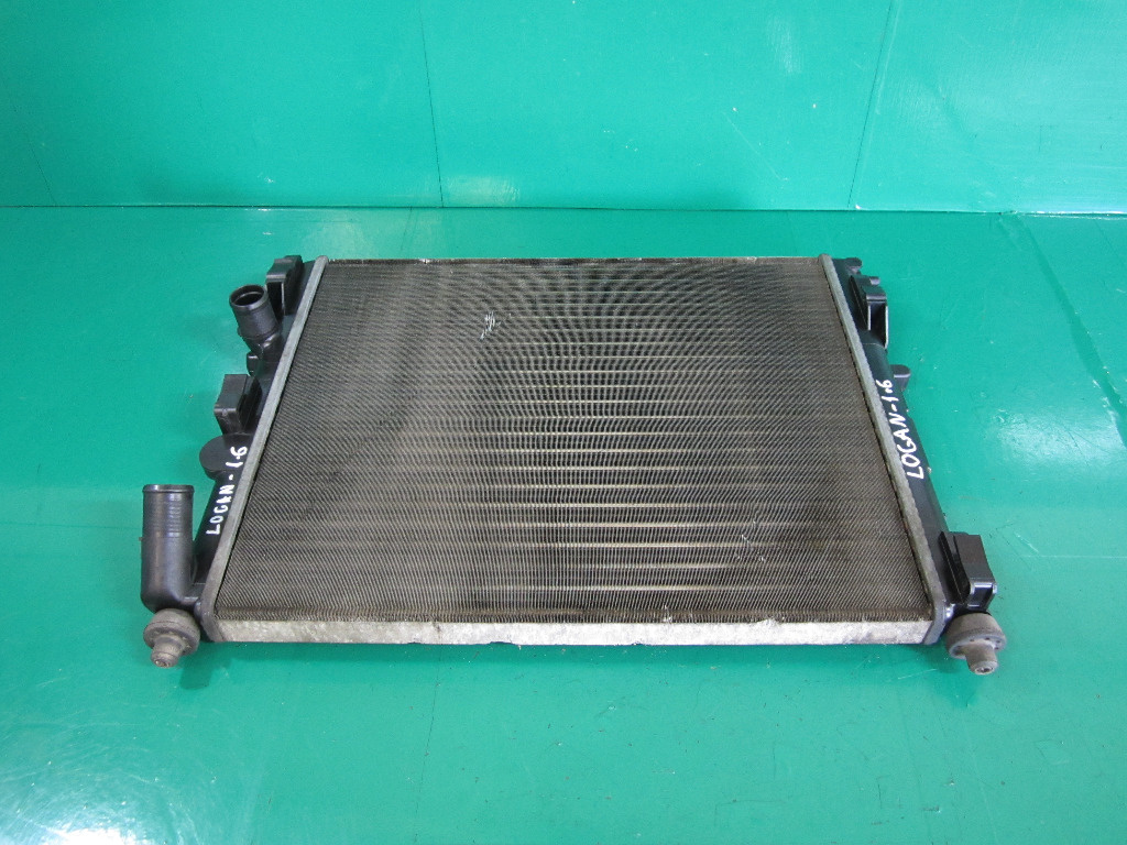 RADIATOR APA / RACIRE DACIA LOGAN 1.6 MPI FAB. 2004 – 2012 ⭐⭐⭐⭐⭐