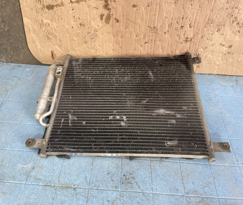 Radiator apa racire motor 96 469 289 Chevrolet Aveo T250 [facelift] [2006 - 2012] Sedan 1.4 MT (94 h...