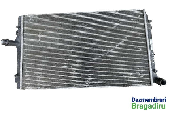 Radiator apa racire motor Cod: 3C0121253AR Volkswagen VW Passat B6 [2005 - 2010] Sedan 4-usi 2.0 TDI MT (140 hp)