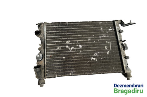 Radiator apa racire motor Fara AC Renault Clio 2 [facelift] [2001 - 2005] Hatchback 3-usi 1.4 MT (98...