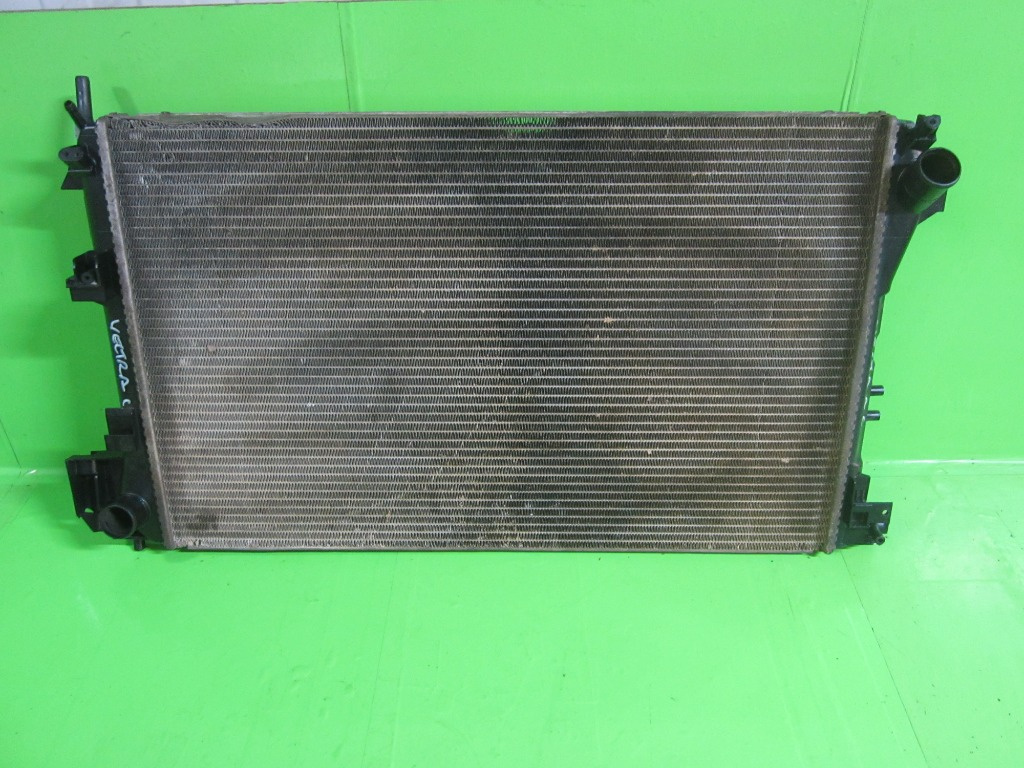 RADIATOR APA / RACIRE OPEL VECTRA C 2.2 DTI 16V 125CP 92KW FAB. 2002 - 2009 ⭐⭐⭐⭐⭐