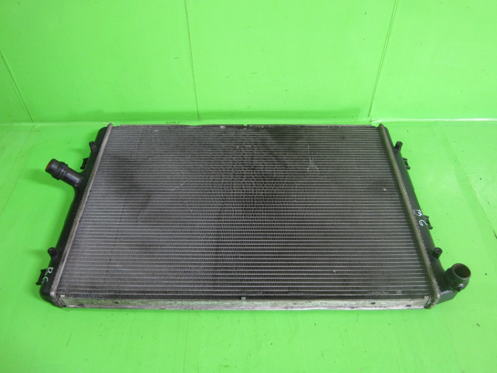 Radiator APA / RACIRE VW PASSAT B6 2.0 TDI FAB. 2005 - 2010 ⭐⭐⭐⭐⭐