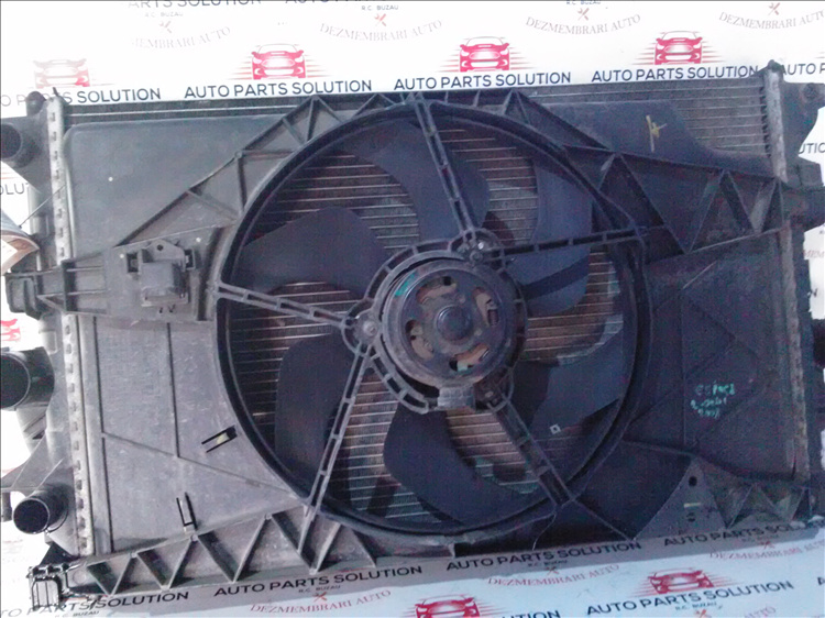 Radiator apa RENAULT ESPACE 2.0 DCI an fabr. 2008
