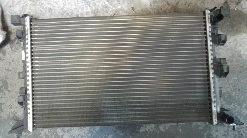 Radiator apa renault laguna 3 2.0b 1.6b 2.0dci 2008 214100001r