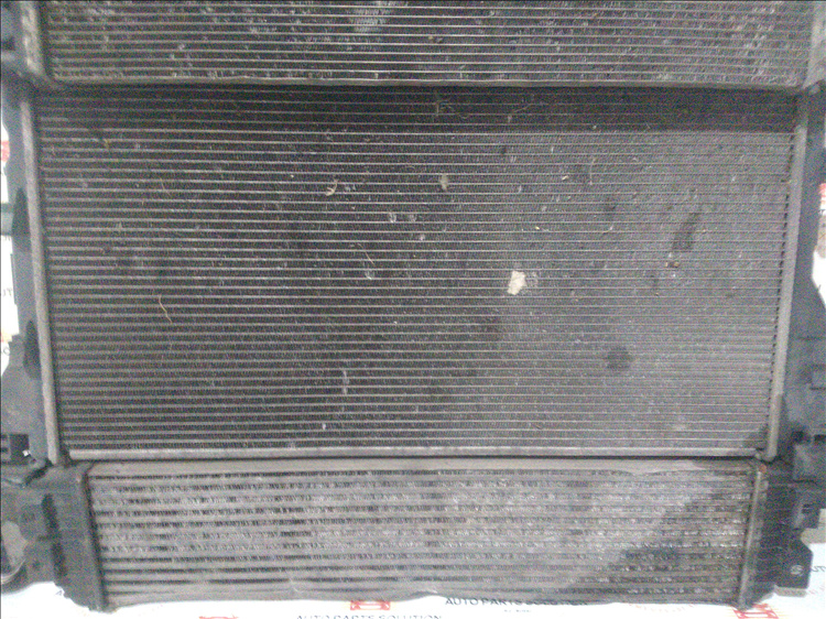 Radiator apa RENAULT MASTER 2.3 D an fabr. 2014