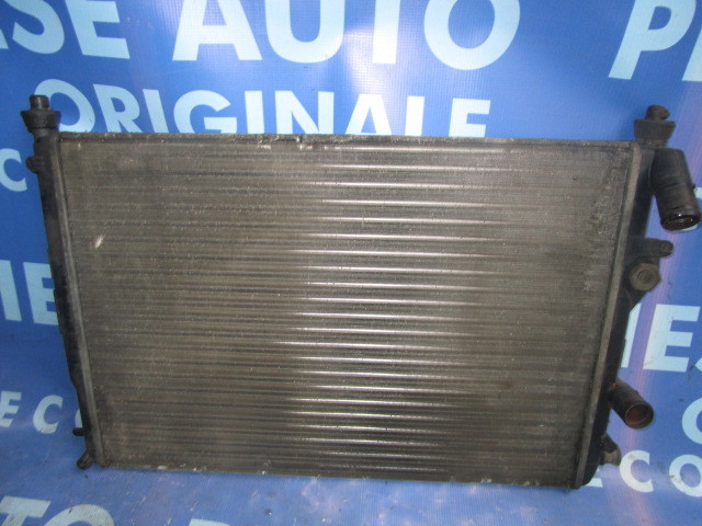 Radiator apa Renault Megane:7700425842