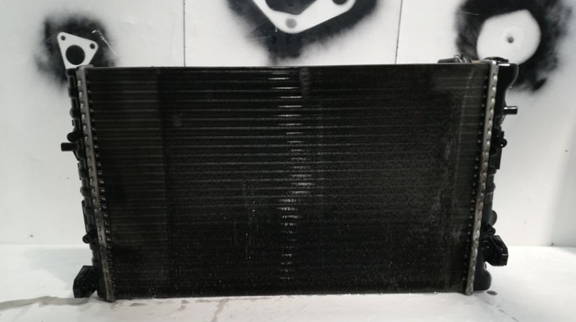 Radiator apa Skoda Fabia 1.2 benzina cod 6Q01212532