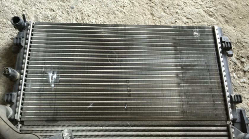 Radiator apa Skoda Fabia 1.6 TDI 2010 2011 2012 2013