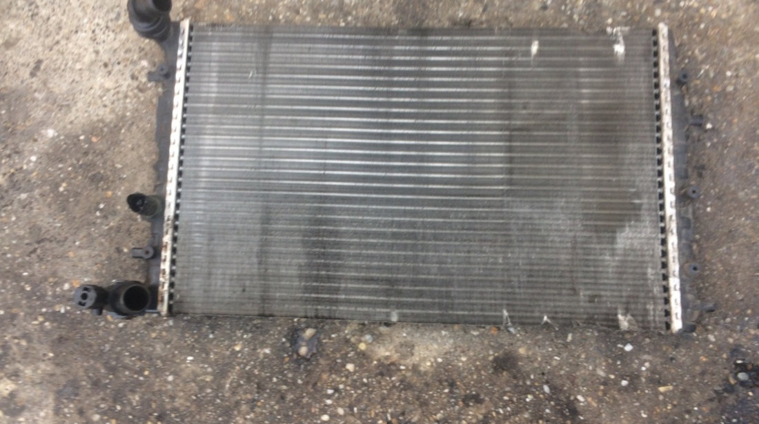 Radiator apa Skoda Fabia 5J [2007 - 2010] Combi wagon 5-usi 1.4 MT (86 hp) II 5J