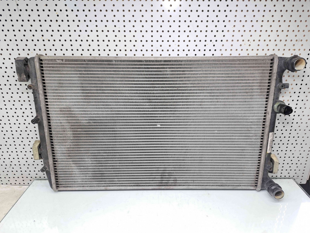 Radiator apa Skoda Roomster (5) [Fabr 2006-2015] 6Q0121253R 1.4 TDI BNV 1.4 TDI BNV 59KW / 80CP
