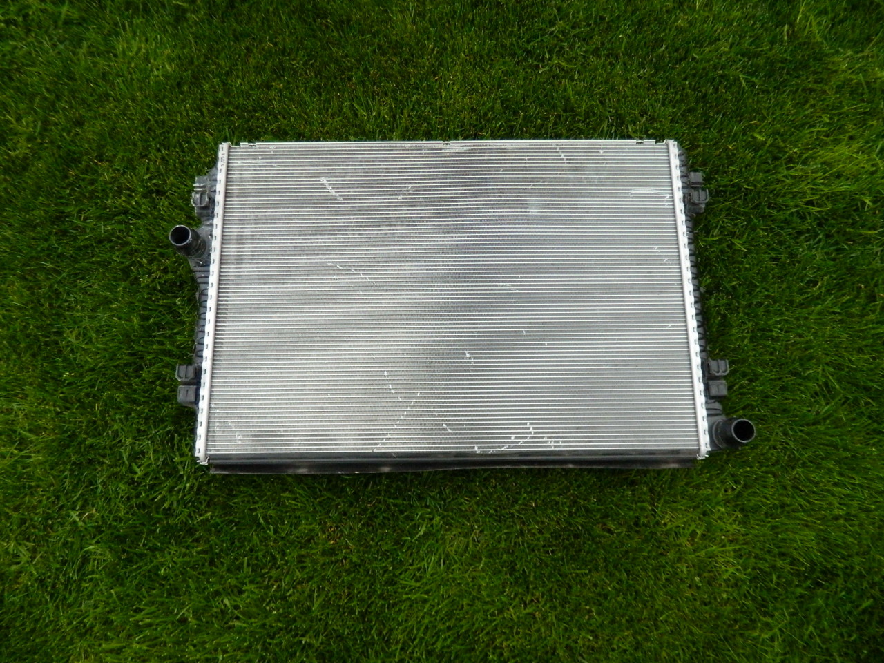 Radiator apa Skoda, VW , Audi cod 5WA121251E