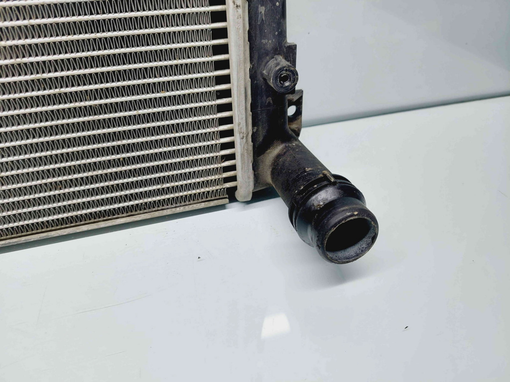 Radiator apa Volkswagen Caddy 3 (2KA, 2KH) [Fabr 2004-2009] 3C0121253S 1.9 TDI BLS77KW / 105CP